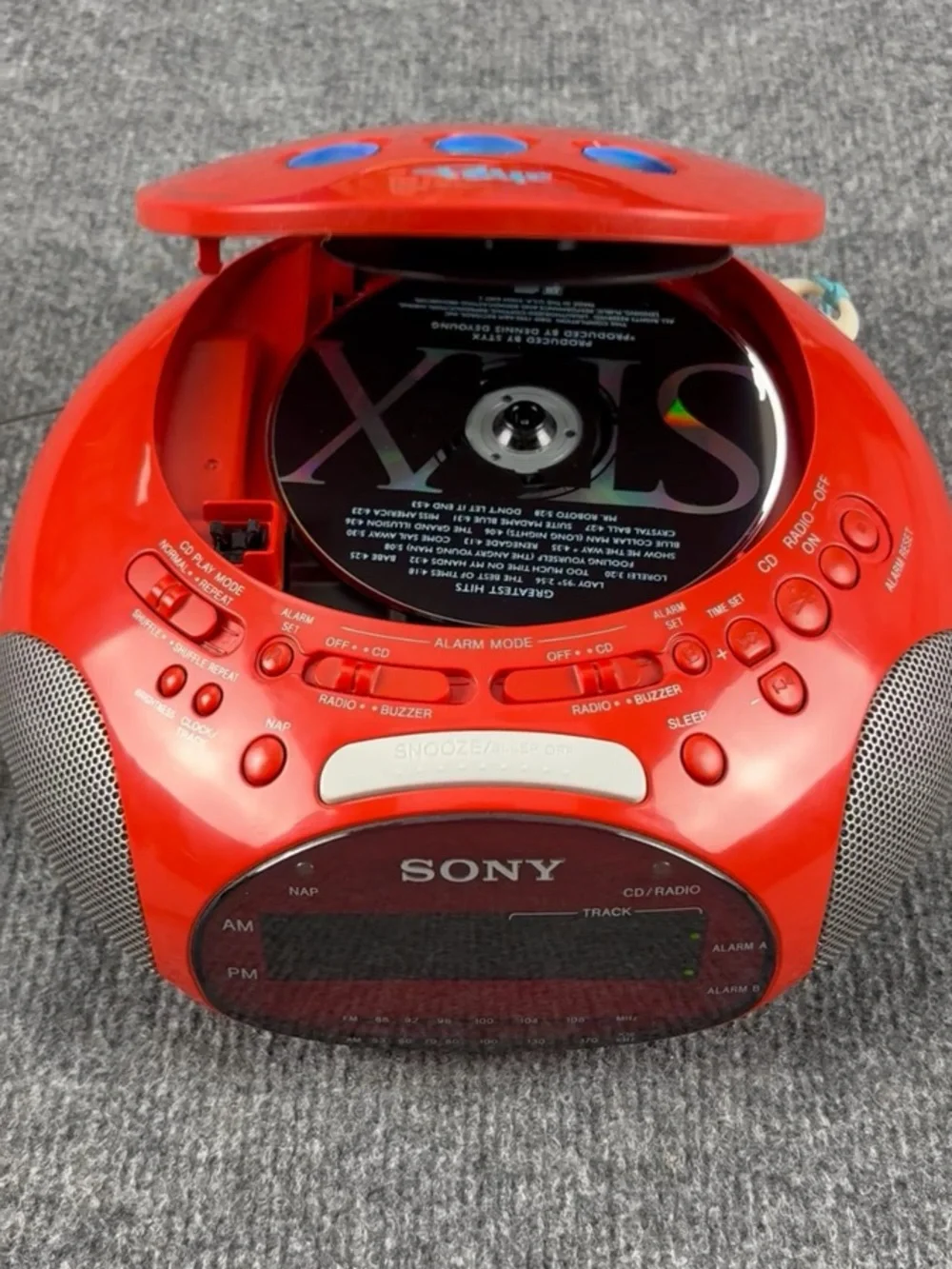 Sony Dream Machine Psyc ICF-CD831 CD Alarm Clock Radio Red Tested Clean Working